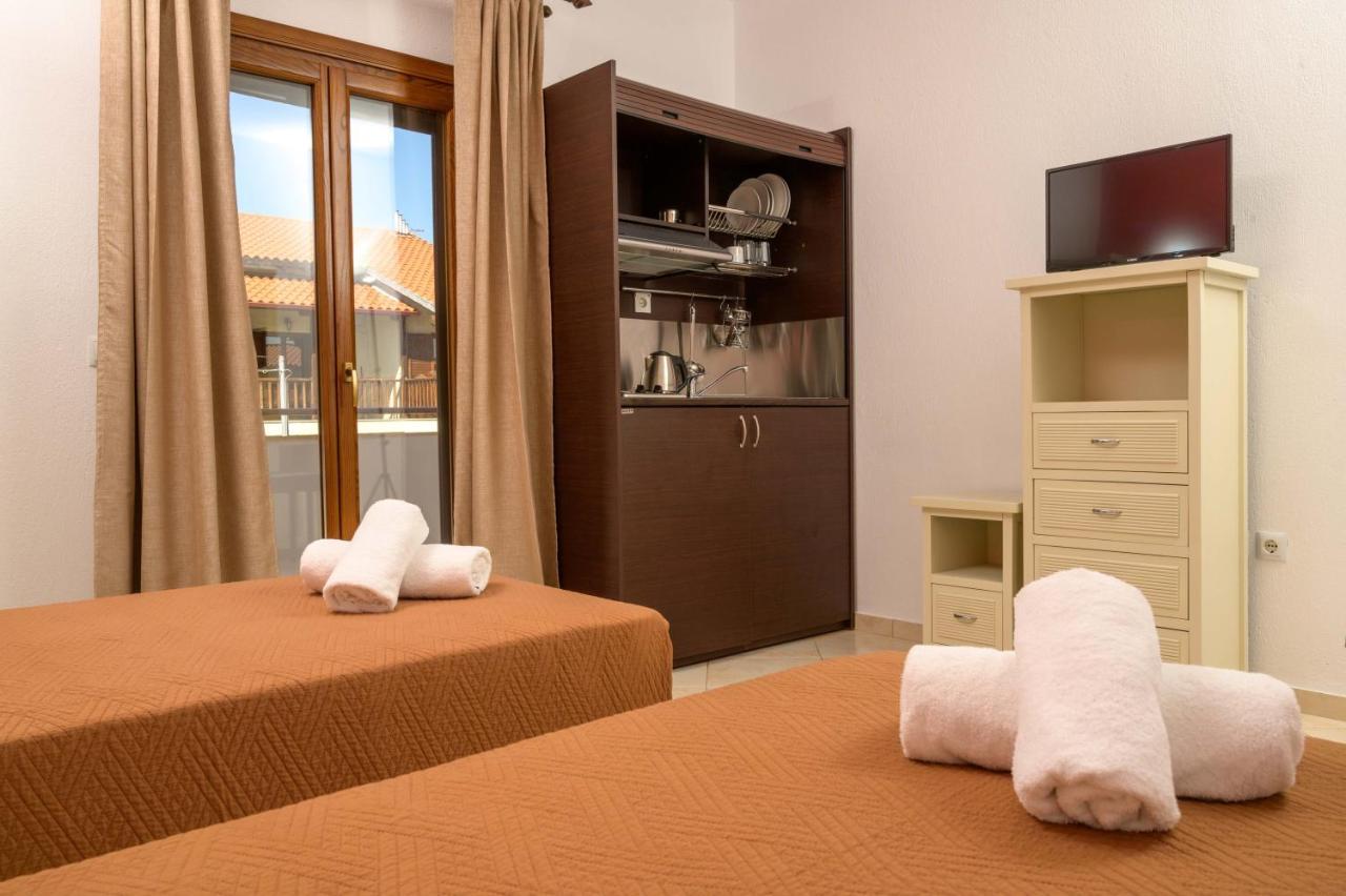 Pension Stelios Ouranoupoli Exterior photo