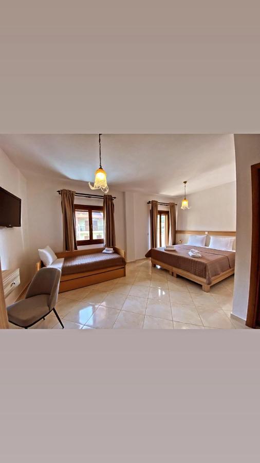 Pension Stelios Ouranoupoli Exterior photo